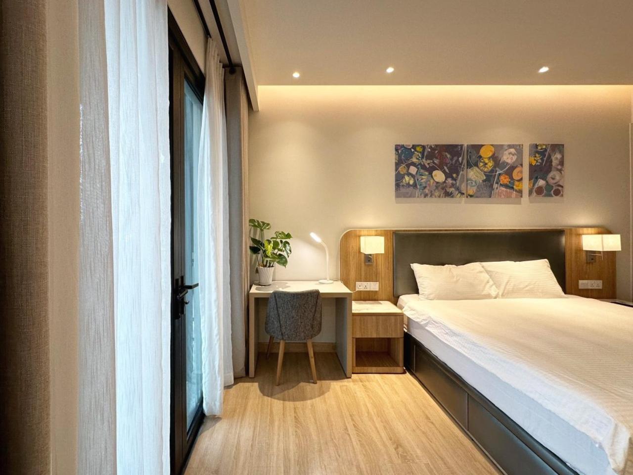 Apartment D1 Mension - Zenity Luxury - Rooftop Pool - Saigon Centre Ho Chi Minh City